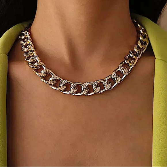 Gold Exaggerated Statement Choker Necklace - Picture 1 of 4